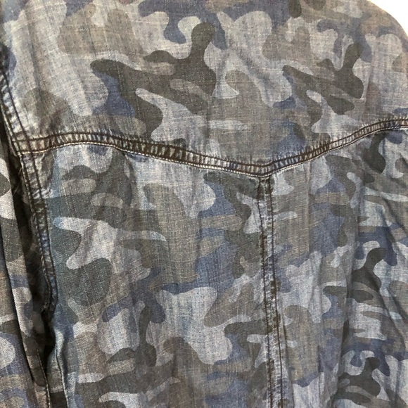 Life in Progress Blue Camouflage Military Army Snap Button-Up Shirt Size XS - Picture 5 of 6